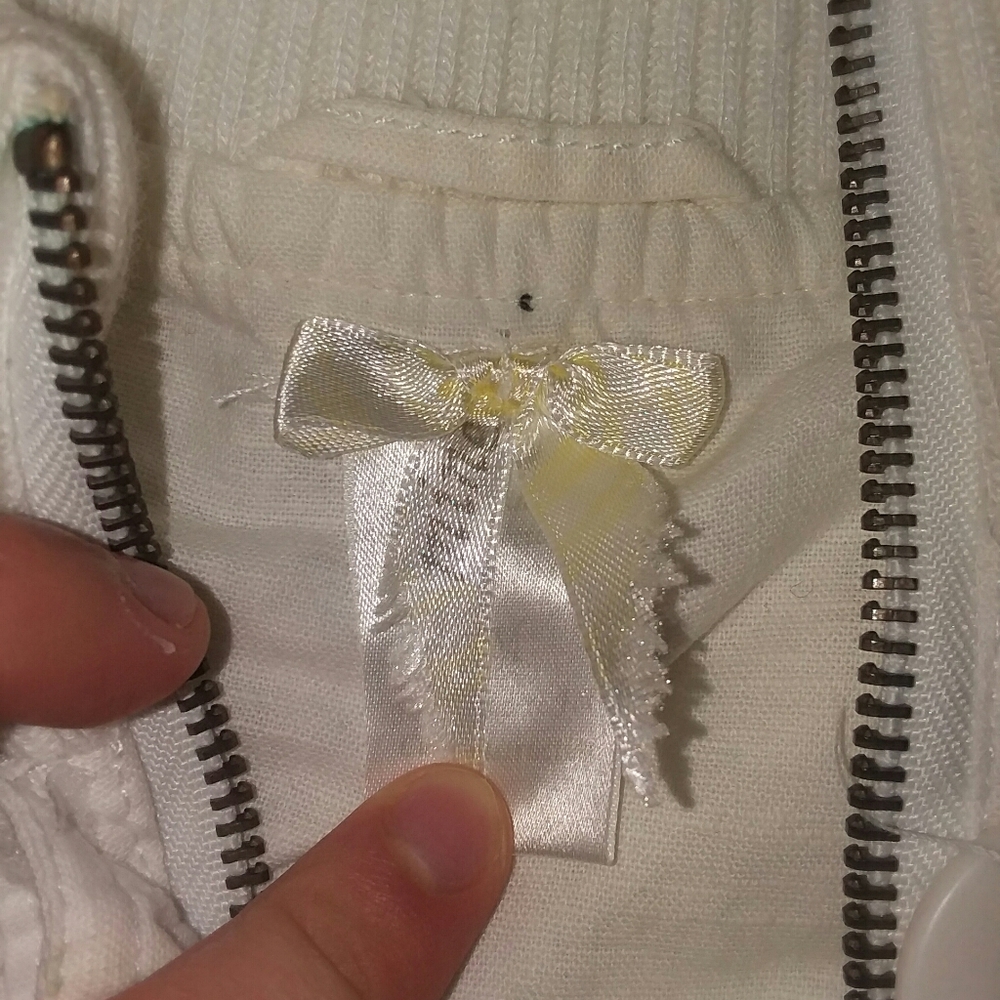 White jacket - Picture 3 of 3
